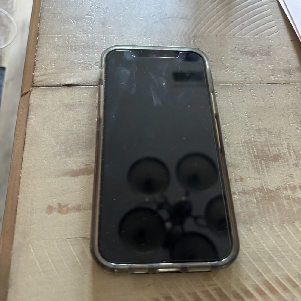 iPhone 12